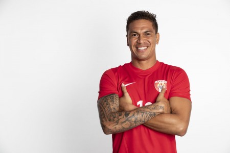 ASUNCION, PARAGUAY - NOVEMBER 17: Tearii Labaste poses during the Tahiti team presentation prior to the FIFA Beach Soccer World Cup Paraguay 2019 on November 17, 2019 in Asuncion, Paraguay. (Photo by Hector Vivas - FIFA/FIFA via Getty Images)